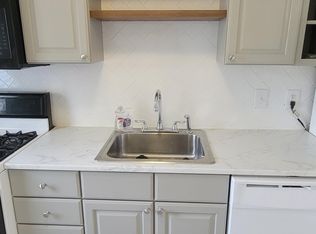 2153 Knox Ave, Saint Louis, MO 63139