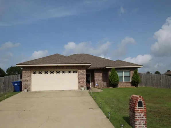 1615 Brookhaven St, Deridder, LA 70634