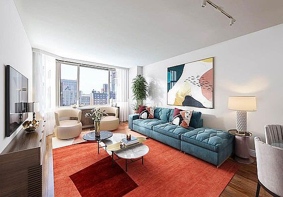 3rd image of 320 W 38th St APT 2330