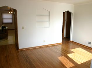 5212 Pierce St, Omaha, NE 68106