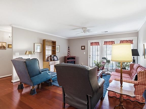 5th image of 1755 Piper Landing Ln #104