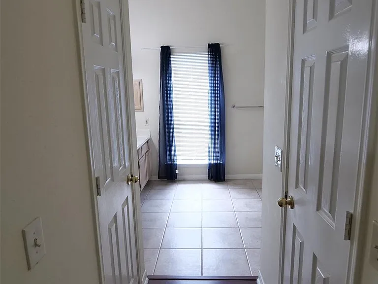 1314 Hollow Ash Ln — Photo 13