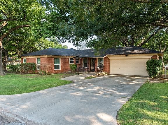 5th image of 1901 Old Gate Ln