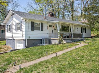 117 Tucker Rd, Oak Ridge, TN 37830