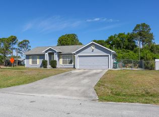 597 NW Fairfax Ave, Port Saint Lucie, FL 34983