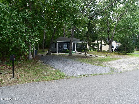 4th image of 84 Lighthouse Drive