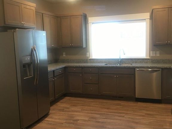 5th image of 3527 Juanipero Way Unit 5