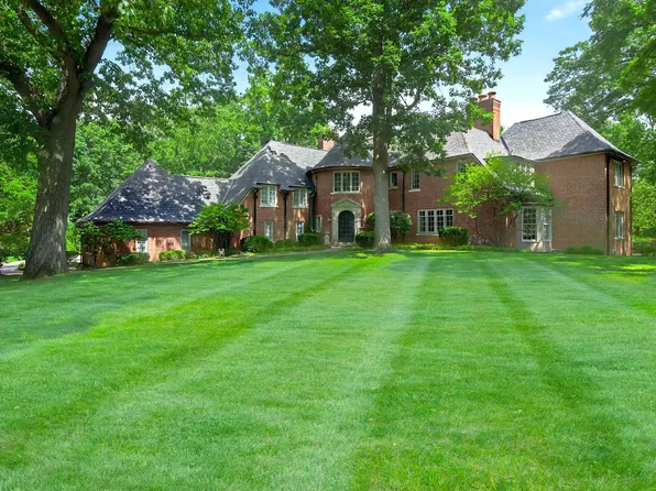 1130 Donmoyer Ave, South Bend, IN 46614