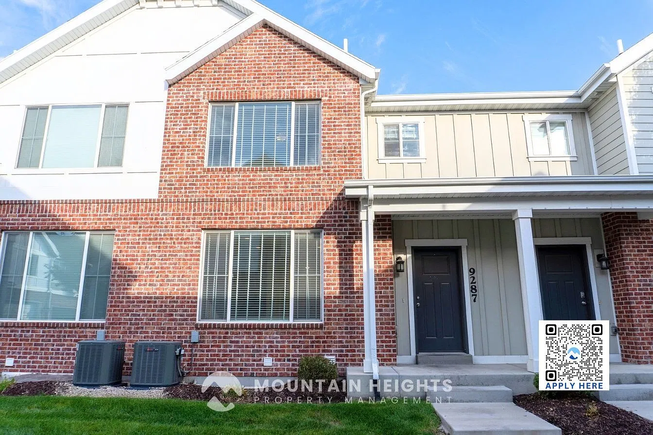 4 bed, 3.5 bath, 2240 sqft, $2,600 — Photo 1