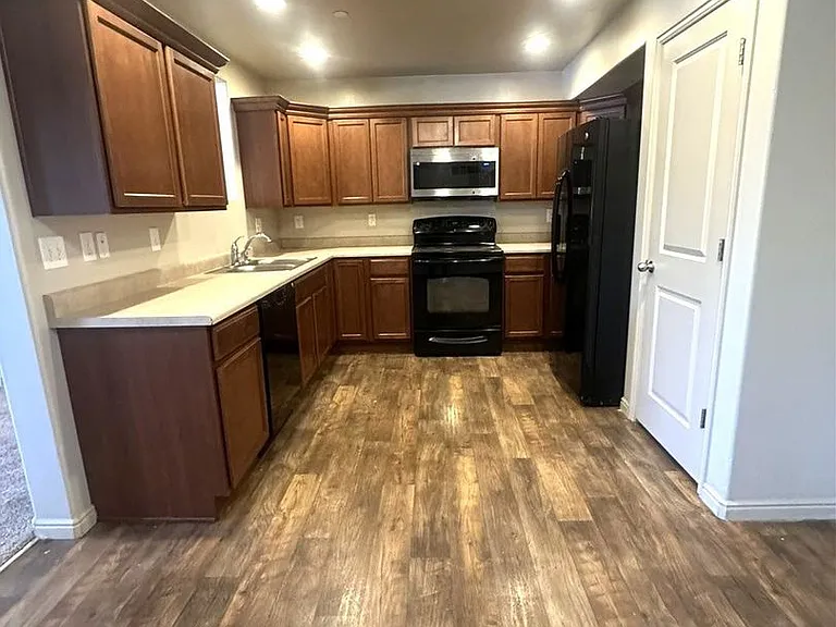 6941 S Village River Ln — Photo 2