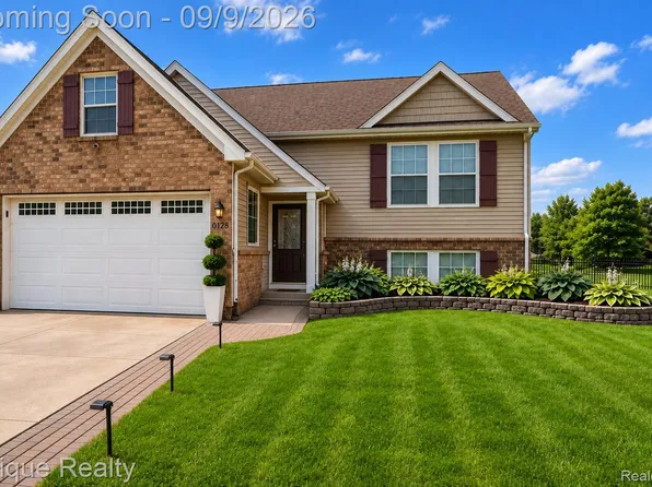9128 Fawn Dr, Ypsilanti, MI 48197