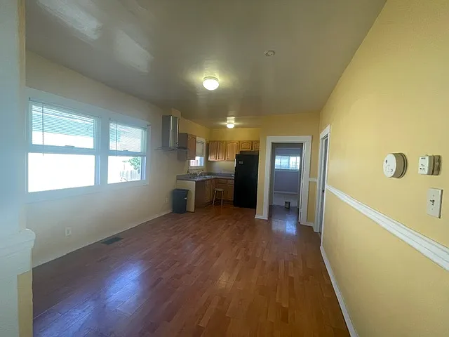 800 53rd Ave — Photo 11