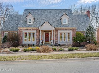 707 Lake Forest Pkwy, Louisville, KY 40245