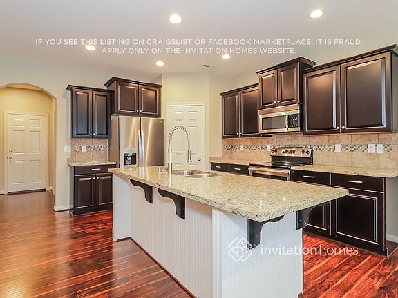 5th image of 16424 80th Ave E