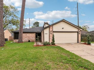 11906 Rowood Dr, Houston, TX 77070