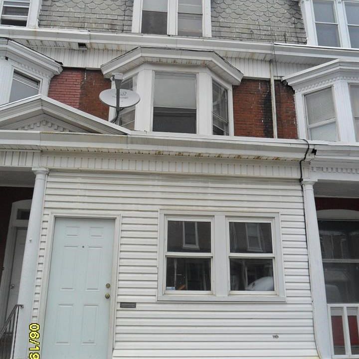 1st image of 628 Geary St