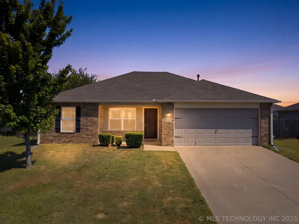 2800 W Fredericksburg St, Broken Arrow, OK 74011