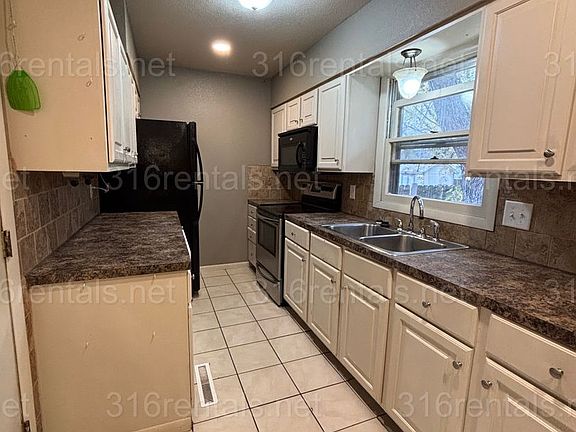 5th image of 1210 W 1st Ave