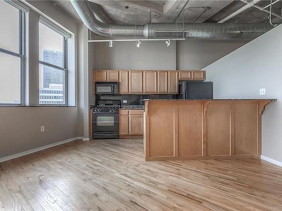 4th image of 2107 Grand Ave #1009