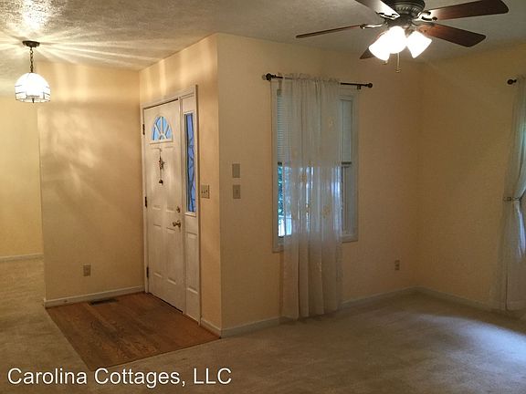 2nd image of 49 Pennwood Ln