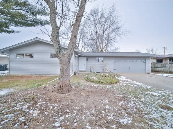 54 Barnett Dr, Buffalo, NY 14224