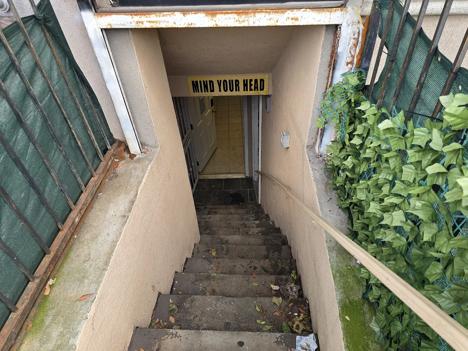 4 bed, 1200 sqft, $3,500 — Photo 3