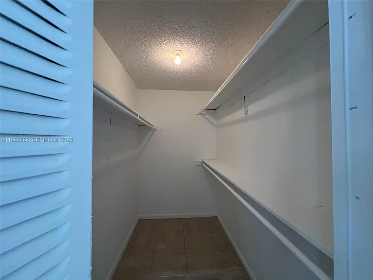1801 S Treasure Dr #504 — Photo 9