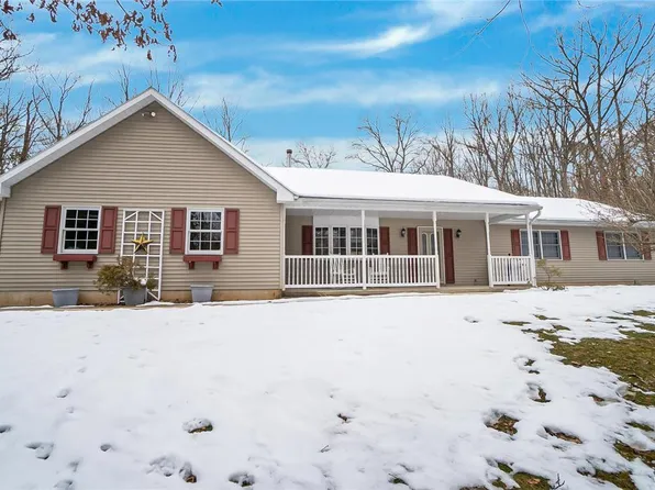 330 Acorn Dr, Lehighton, PA 18235