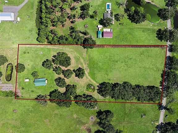 2nd image of 1017 SLOANS RIDGE ROAD