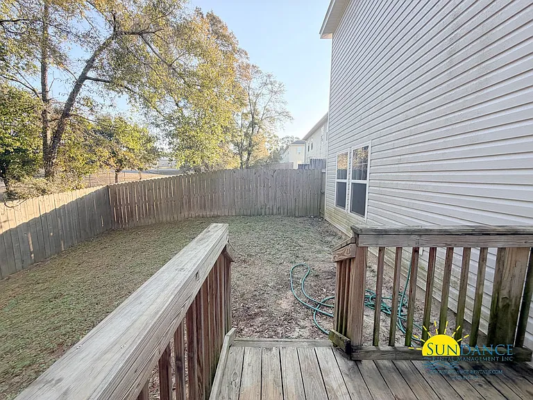 196 Johnson Ct — Photo 24