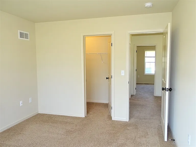 402 Marlene Way — Photo 17