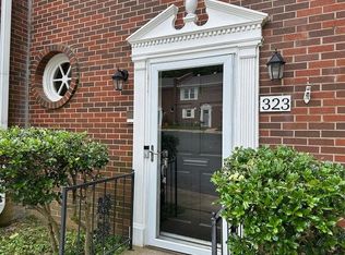 323 Cambridge Place Dr #323, Little Rock, AR 72227