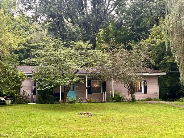 672 E 12th St, Salem, OH 44460