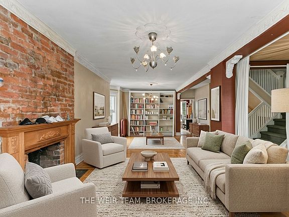 3rd image of 219 Withrow Ave