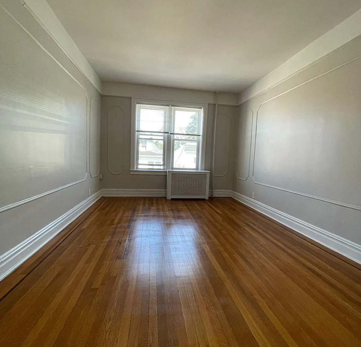 164 Sterling Ave — Photo 4