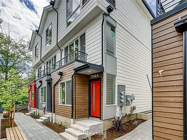 Helio - 7122 Beacon Ave S Seattle WA | Zillow