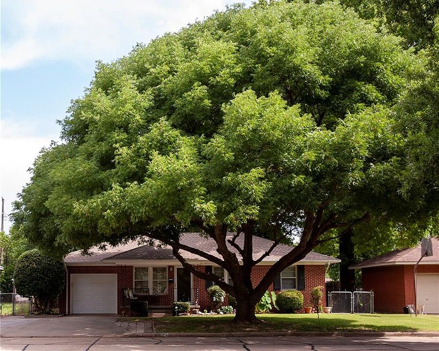 1st image of 1525 Camden Way