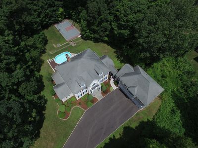 4 Hampton Court, Farmington, CT, 06032
