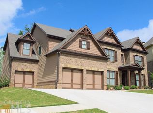 2040 Democracy Dr, Buford, GA 30519