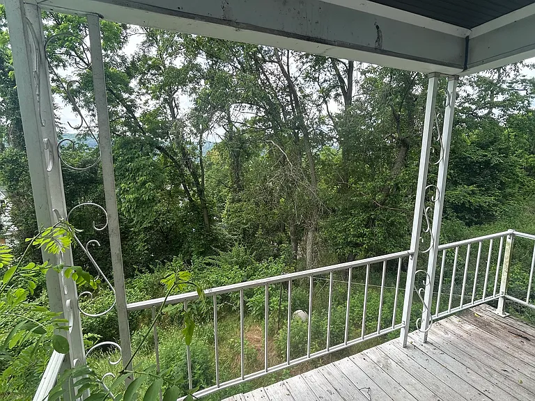 5014 Ampere St — Photo 10