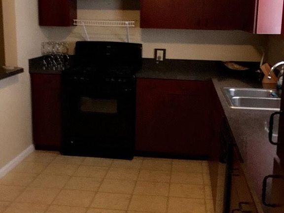 2nd image of 316 Prewitt St #2