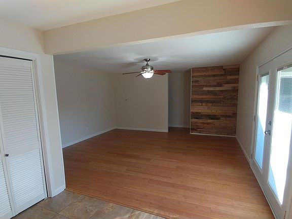 2nd image of 1511 Desert Quail Ln