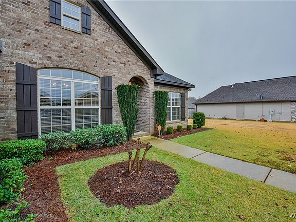 3rd image of 12566 Cottage Ln