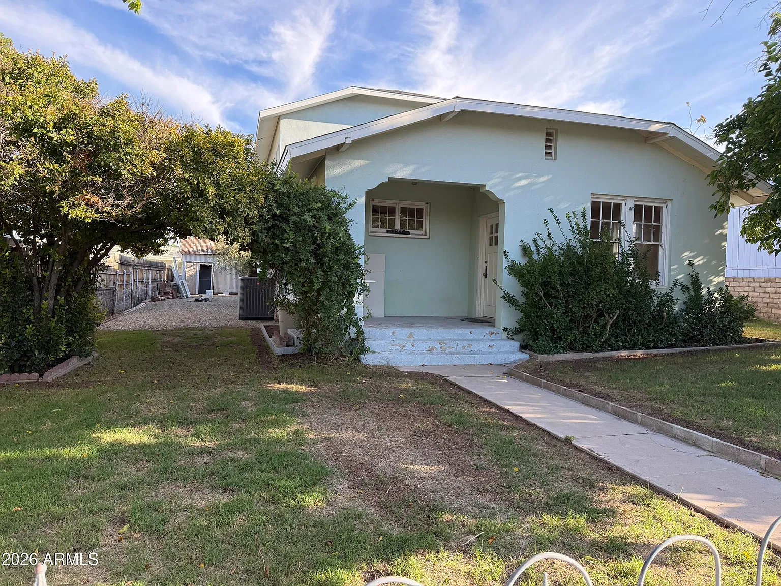 4 bed, 3.0 bath, 2230 sqft, $2,900 — Photo 2