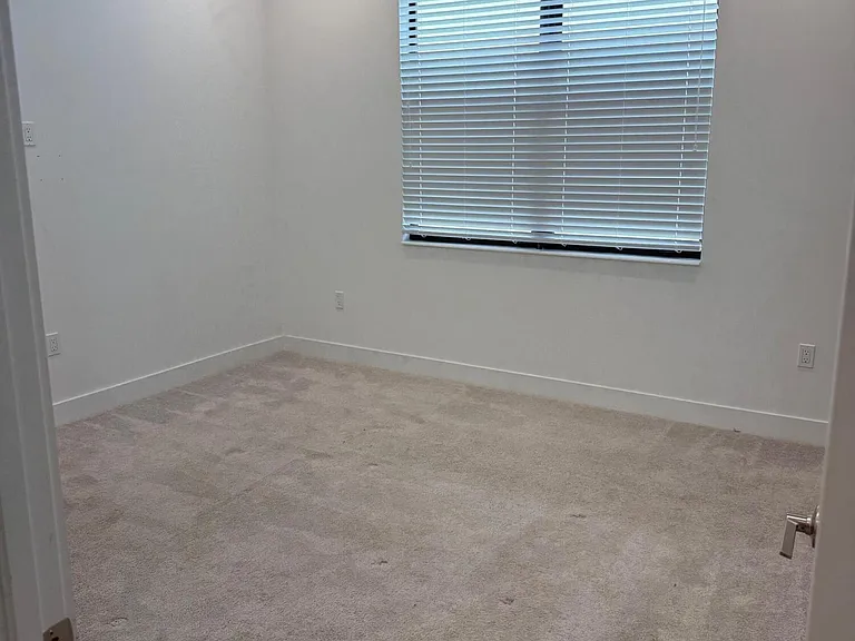 8055 White Wave Ter — Photo 8