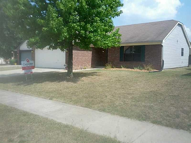 2nd image of 3707 Foxtail Dr