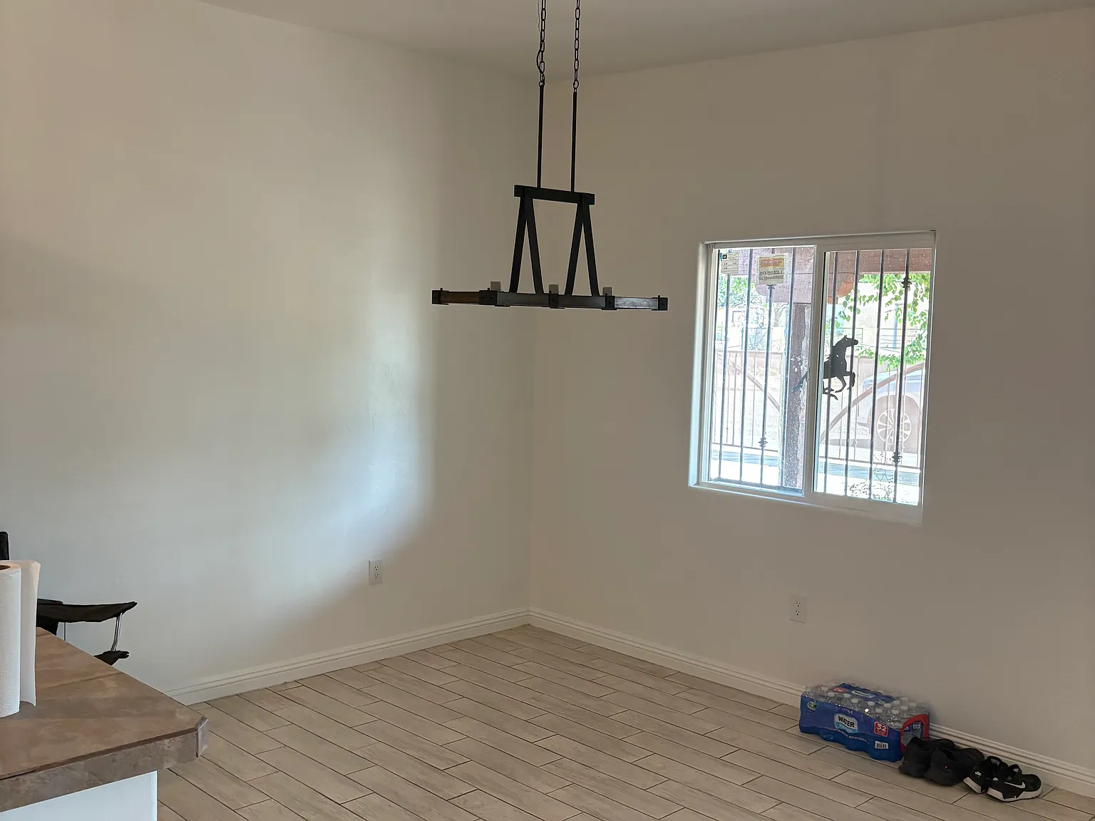 3 bed, 1600 sqft, $1,900 — Photo 3