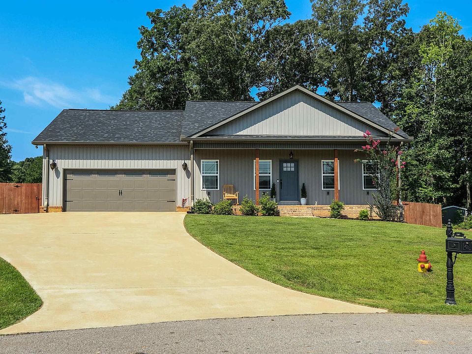 1st image of 156 Deerfield Cir