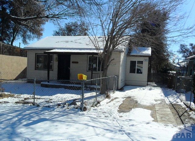 1st image of 2112 E 6th St