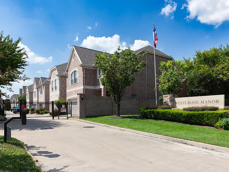 3206 Holly Thicket Dr — Photo 47